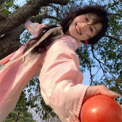 北京女子图鉴之助理女王 封面